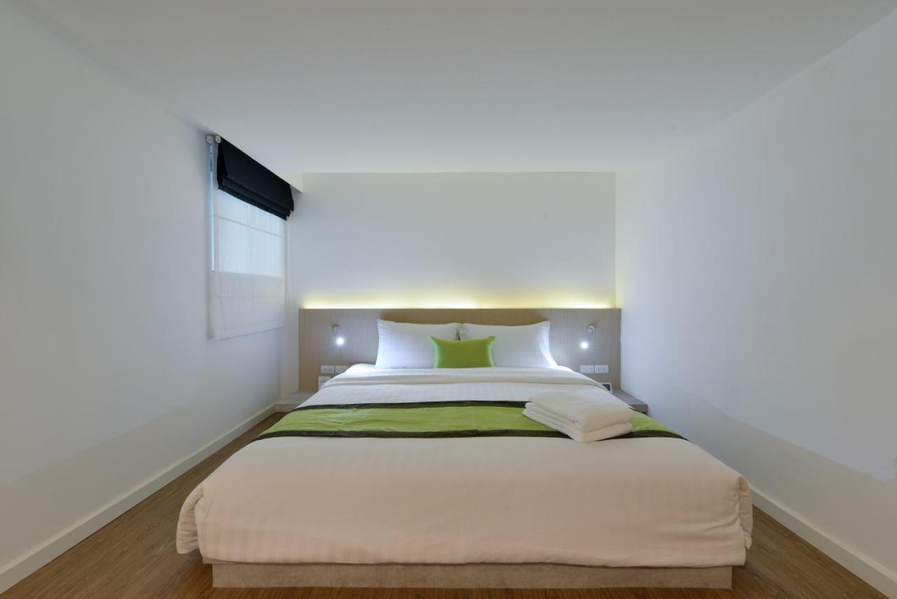 Icheck Inn Sukhumvit 19 Бангкок Экстерьер фото